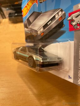 HotWheels DMC DeLorean - TH - 2