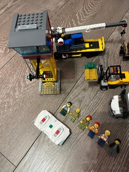 Lego city 60198 - 2