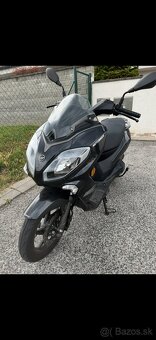 Keeway 125cc skúter - 2