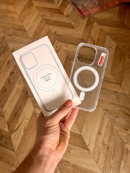 Magsafe kryt motora a iPhone 15 /iPhone 15 pro, sklo zadarmo - 2
