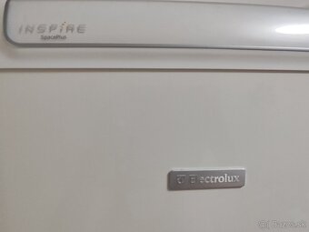 Chladnička s mrazničkou Elektrolux - 2