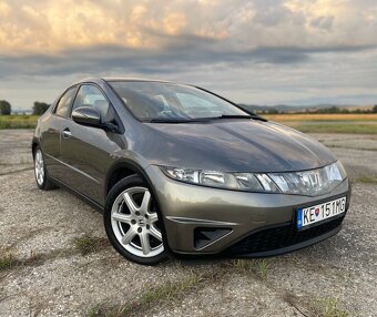 Honda Civic 1.8 VTEC, r. 2008, automat, STK 2/2027, 168k km - 2
