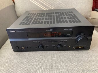 Predam AV prijimac Yamaha - 2