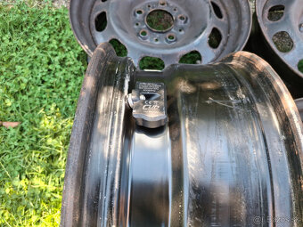 16" plechy 5x120 na BMW + TPMS - 2
