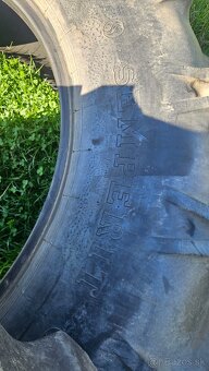 Pneumatiky 18.4 r38 - 2