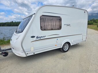 Obytný príves Sprite - 2004, len 1100 kg, sprcha - 2