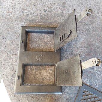 Liatinové dvierka na pec sada 14 - 2