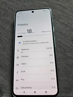Google Pixel 8 - 2