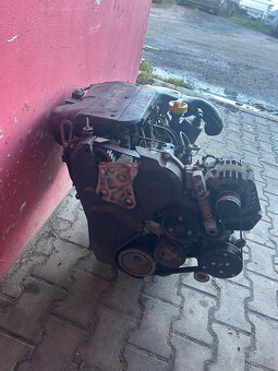 Motor 1,9 DCI F9Q Renault Megane Scenic kompletní - 2
