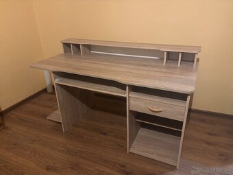 Písací stôl - 2