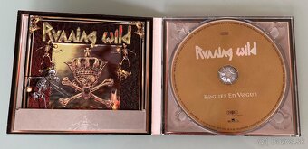 RUNNING WILD - Rogues en vogue - 2