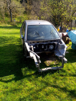 toyota yaris TS,2002, diely - 2