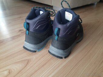 Trekove topanky Umbro - 2