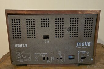 Predám vintage rádio TESLA RIAVA - 2