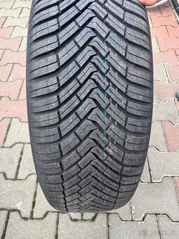elektrony 5x114,3 r16 dacia duster - 2