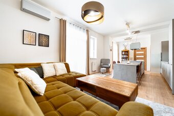 Na predaj 4 izbový, slnečný byt v Trebišove - 2