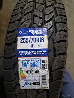 255/70 R16 zimna celoročna pneu - 2