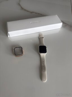 Apple Watch series 8 - Starlight (45 mm) - 2
