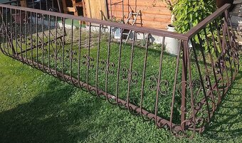 Kovové zábradlie na balkón - 2