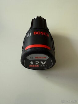 Nabijacka Bosch Professional 12V 10,8V - 2