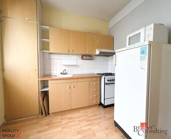 Na predaj / 2-izbový byt s lodžiou na ulici Berlínska, Košic - 2