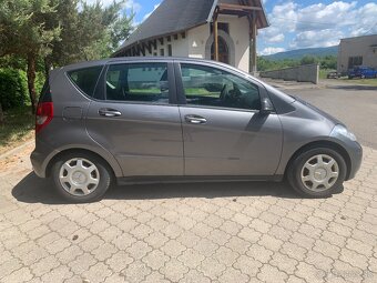 Mercedes benz A180 - 2