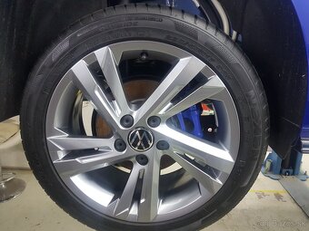 Valencia 5x112 r 17 vw golf VIII - 2