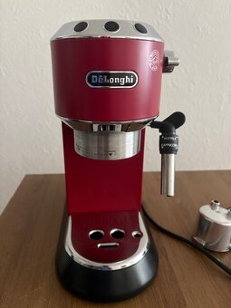 Pákový kávovar - DéLonghi EC685 - 2
