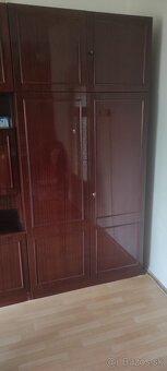 Mahagónové skrine - 2