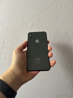 Predám iPhone XS Max – 64 GB - 2