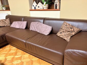 Predám rohovú koženú sedačku - 2