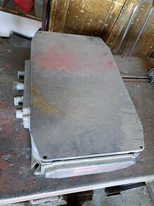 Skriňka pre elektrikarov - 2