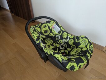 Darujem - Autosedačka vajíčko Karwala - 2