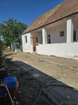 Na predaj rodini dom Vahovce - 2