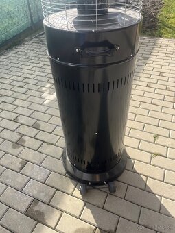 ZÁHRADNÝ OHRIEVAČ VESUV - 2