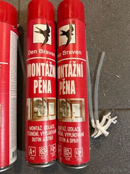 Montazna pena Den Braven - 2