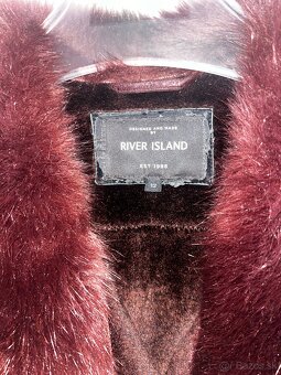 bordová vesta River Island - 2