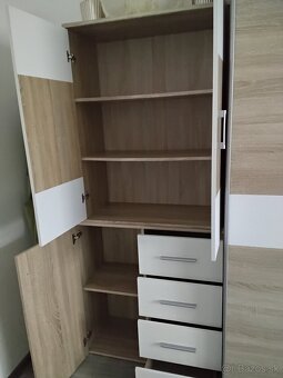 Komody - 2