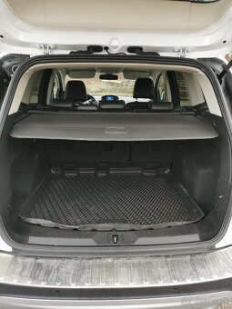 Ford Kuga 4x4 2,0 tdci 120kw - 2