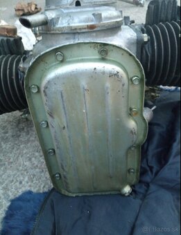 Originální nové díly z vojenského depozitu motor válce písty - 2