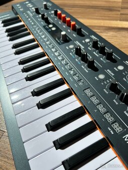 Arturia MiniFreak – hybridný syntetizátor + káble - 2