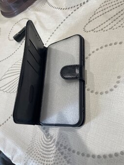 Ochranny knizkovy kryt iphone xr uplne novy a 3x sklo - 2