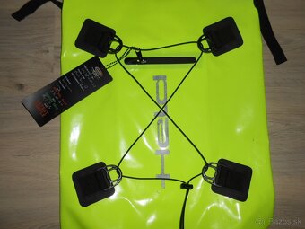 Predam uplne novy nepremokavy ROLL BAG HELD - 2