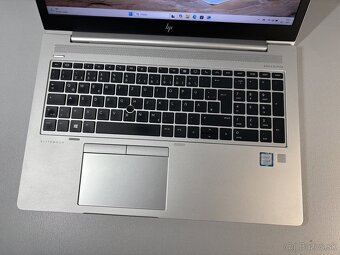 #046 - HP EliteBook 850 G5/i5 8250U/32GB/2GB GPU - 2