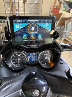 Predam Yamaha Xmax 300 - 2