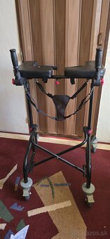 Rehabilitačné chodítko s podpornou doskou Dynawalk - 2