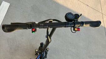 ELEKTRICKÁ KOLOBEŽKA CITY BOSS D1000LH ČIERN - 2