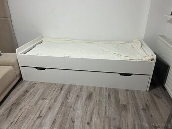 Predám posteľ 200x90 rozkladacia - 2