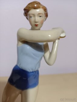 Soska Royal dux zena s diskom - 2