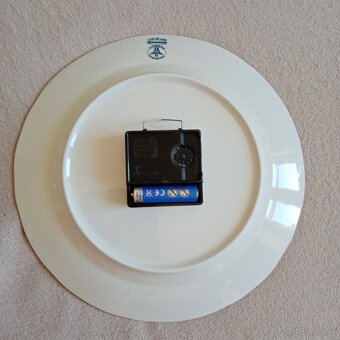 hodiny nástenné dubí - 2